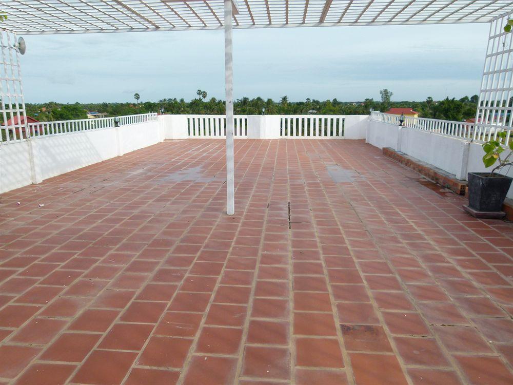 Overflow Guesthouse Sziemreap Kültér fotó